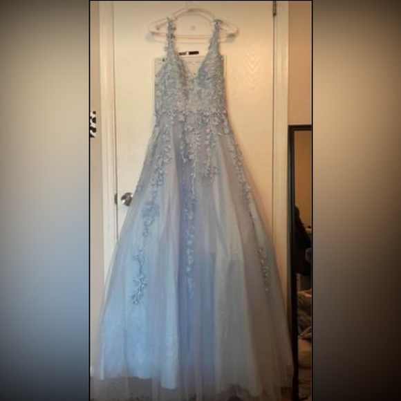 Berlinnova, Size 14, color blue jay, never worn. - Picture 3 of 3